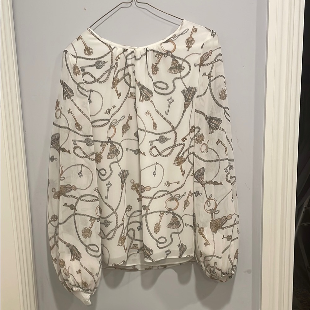 Elegant White and Gold Women's Top